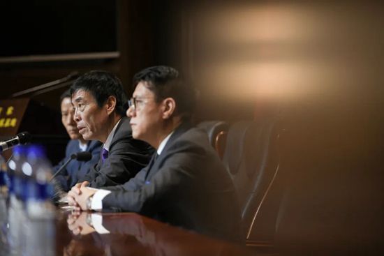 黄色日漫在线观看